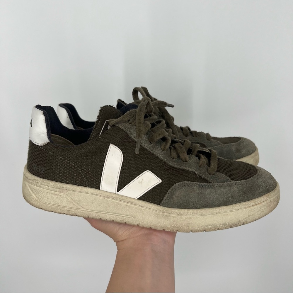Veja Women’s Green White V-12 Mesh Lace Up Sneakers